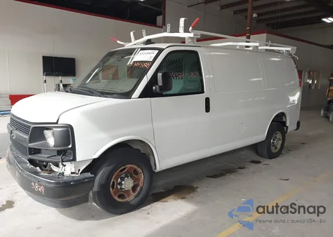 2017 Chevrolet Express 2500 Work Van из США, поврежденный, VIN 1GCWGAFF9H1130629